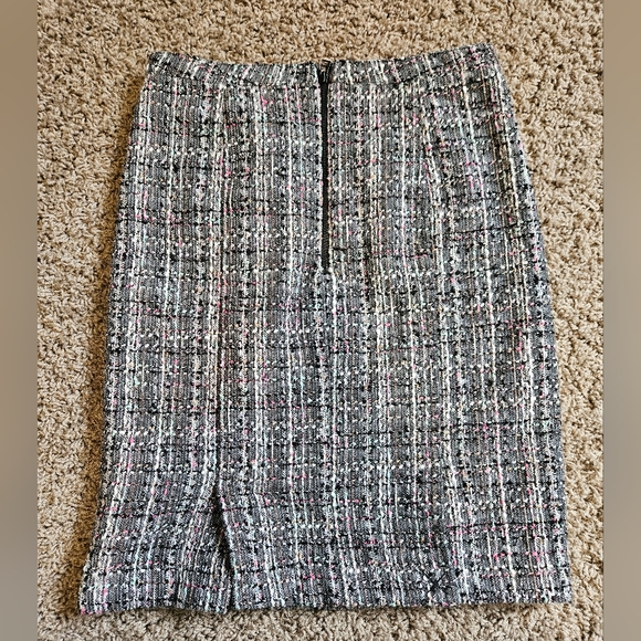 Pink Tartan Tweed Skirt - Picture 3 of 6